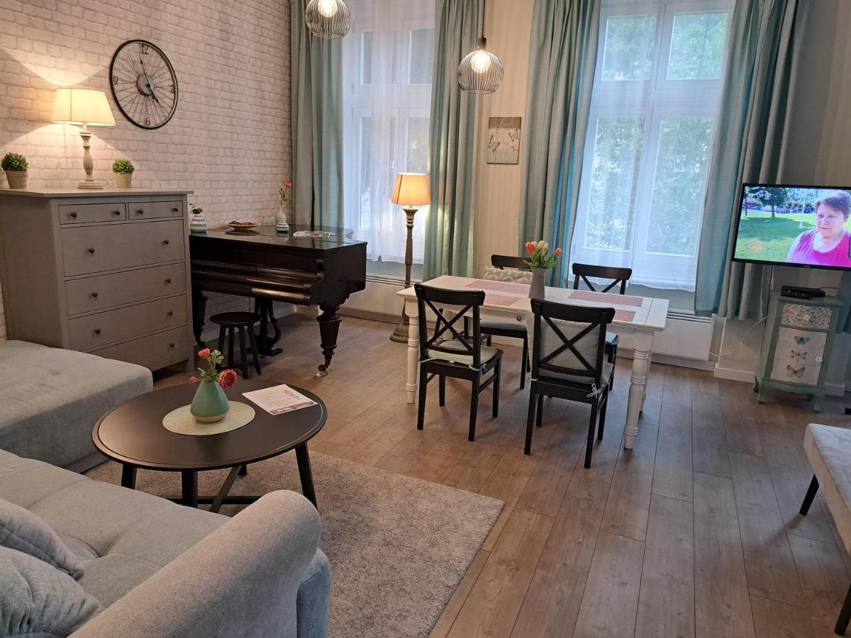 Gizella Apartman Budapest Exterior photo